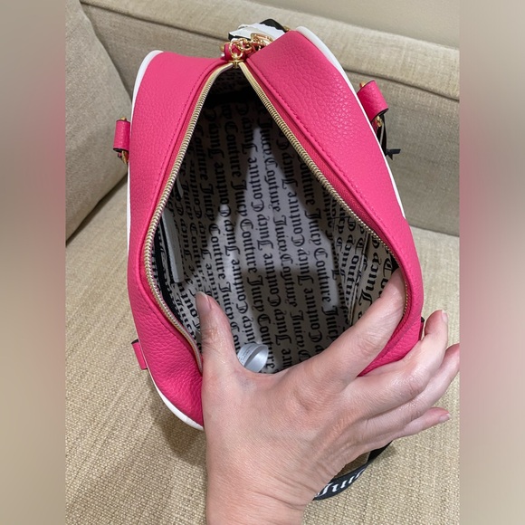 Juicy Coture Bowler Bag - Picture 14 of 16